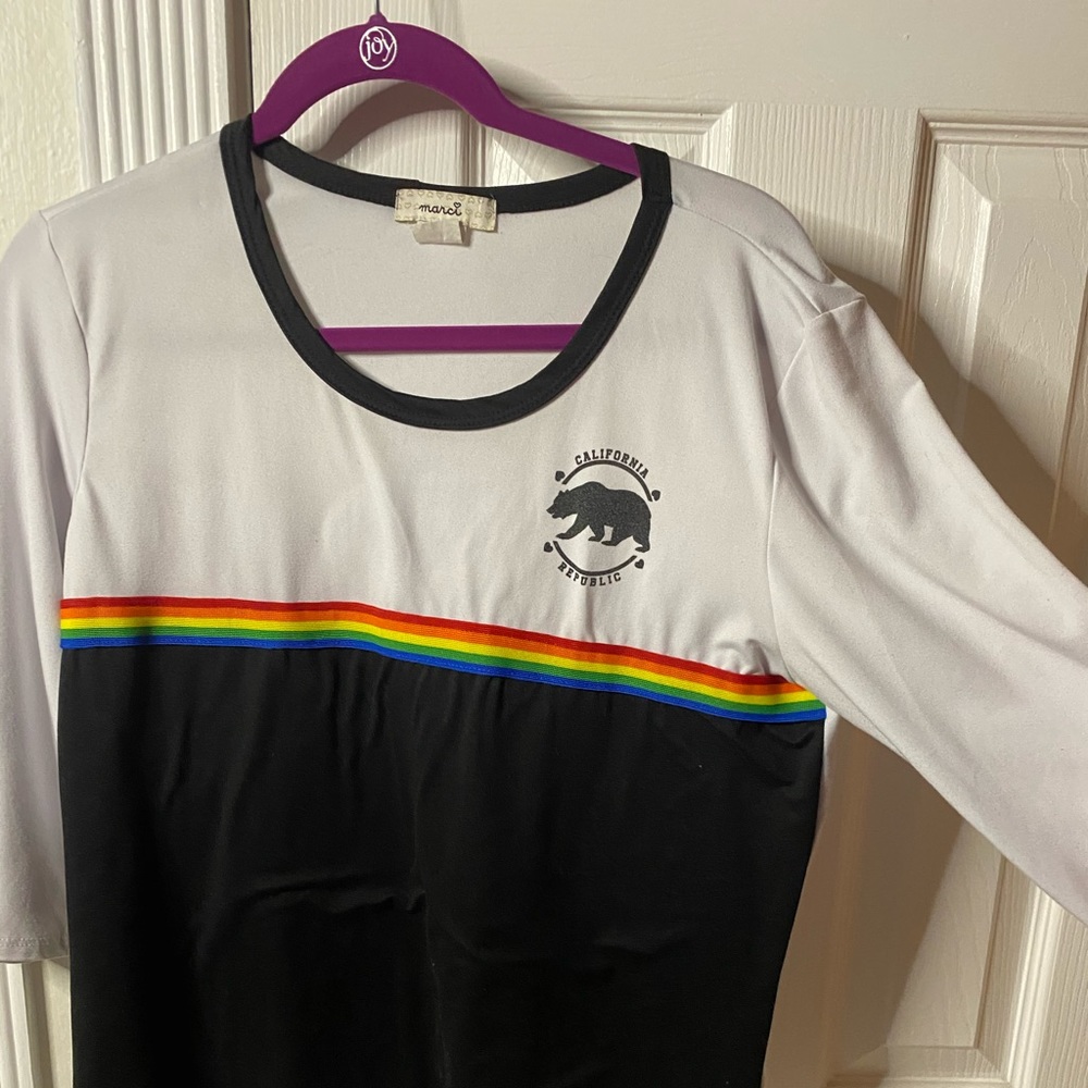 Long sleeve.